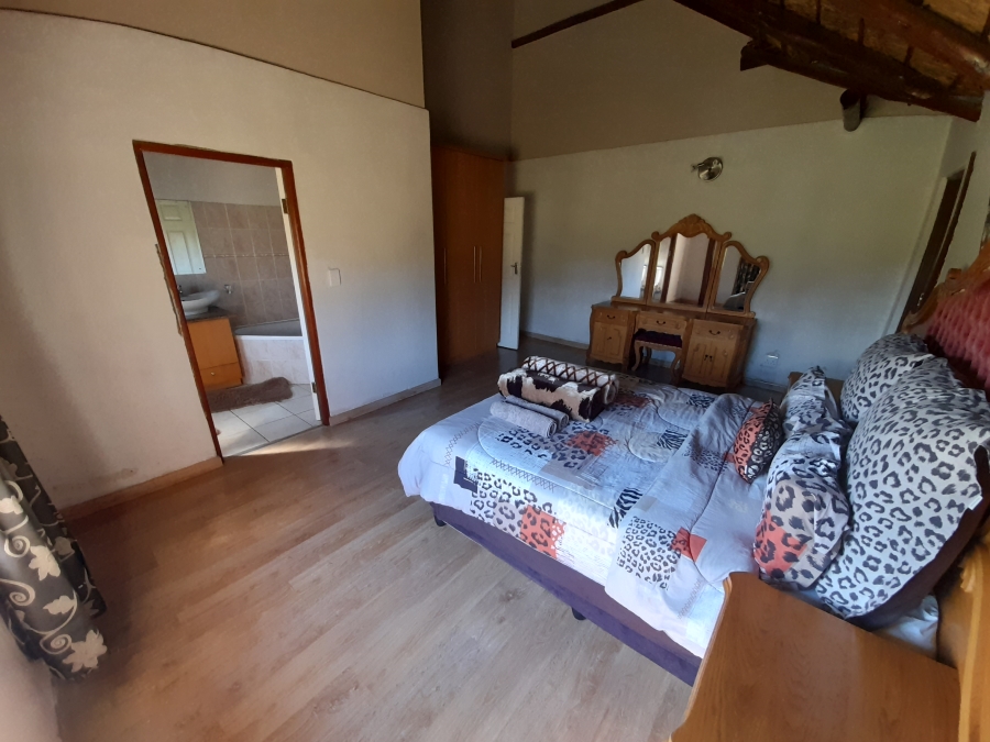 To Let 3 Bedroom Property for Rent in Lochvaal Gauteng