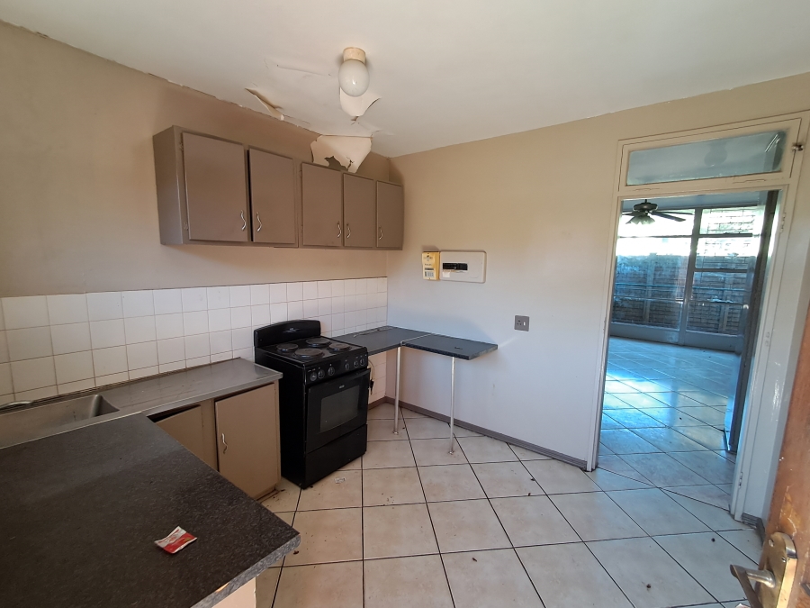 To Let 2 Bedroom Property for Rent in Vanderbijlpark CW 1 Gauteng