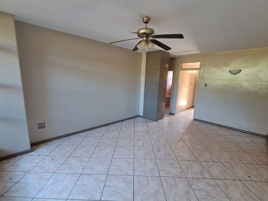 To Let 2 Bedroom Property for Rent in Vanderbijlpark CW 1 Gauteng