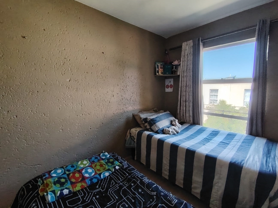 2 Bedroom Property for Sale in Brackendowns Gauteng