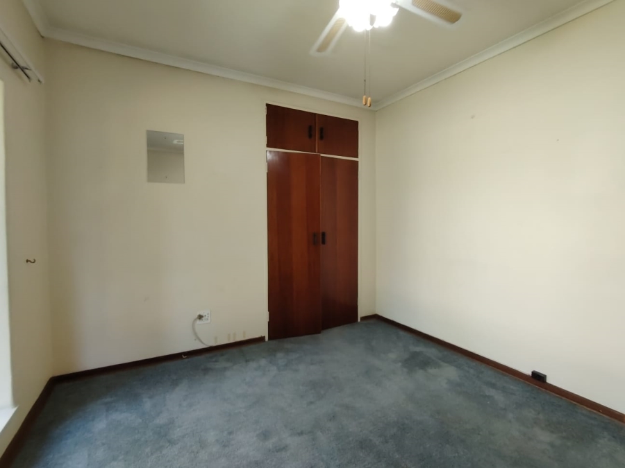 To Let 4 Bedroom Property for Rent in Brackendowns Gauteng
