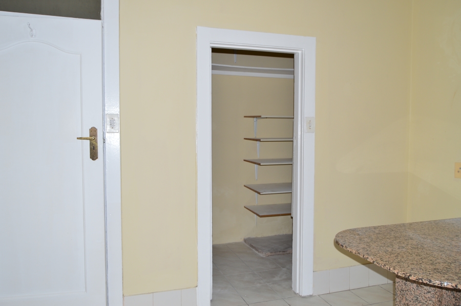 2 Bedroom Property for Sale in Orange Grove Gauteng