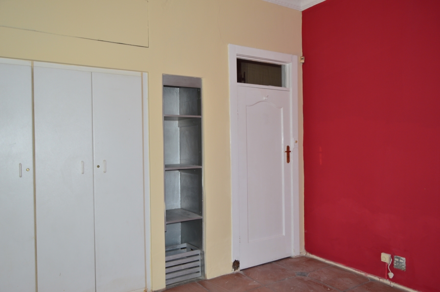2 Bedroom Property for Sale in Orange Grove Gauteng