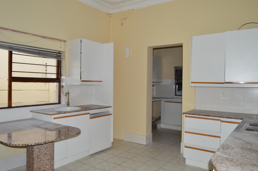 2 Bedroom Property for Sale in Orange Grove Gauteng