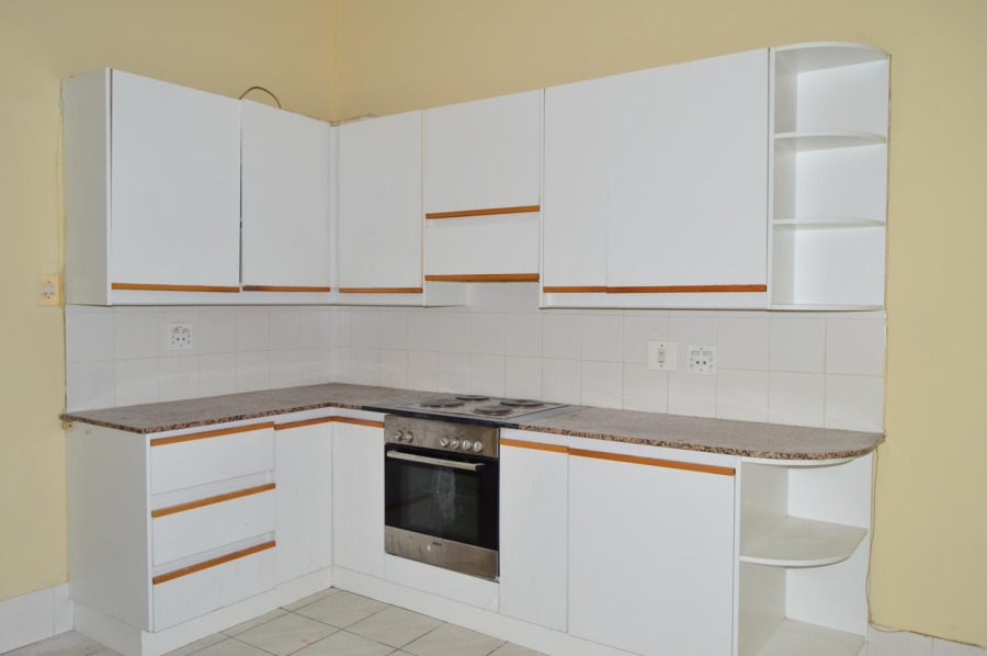 2 Bedroom Property for Sale in Orange Grove Gauteng