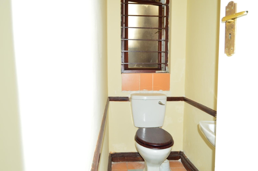 2 Bedroom Property for Sale in Orange Grove Gauteng