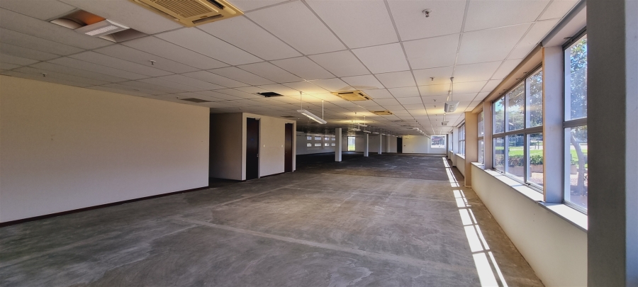 To Let commercial Property for Rent in Woodmead Gauteng