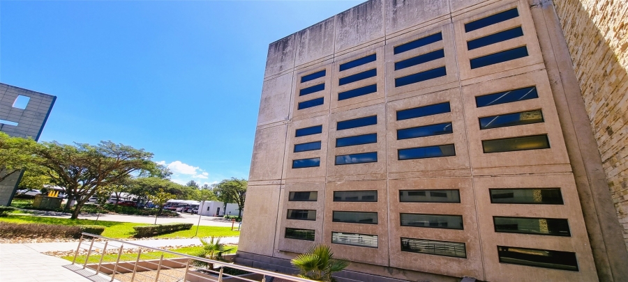 To Let commercial Property for Rent in Woodmead Gauteng