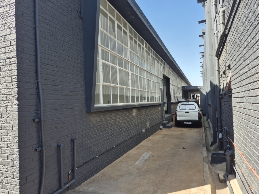 To Let commercial Property for Rent in Isando Gauteng