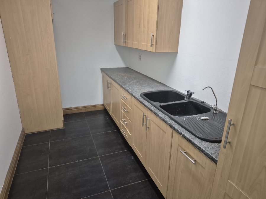 To Let commercial Property for Rent in Meadowdale Gauteng