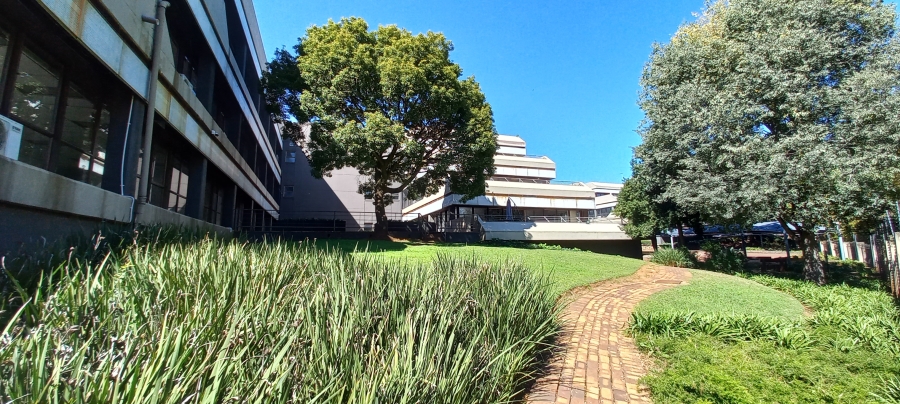 To Let commercial Property for Rent in Bedfordview Gauteng