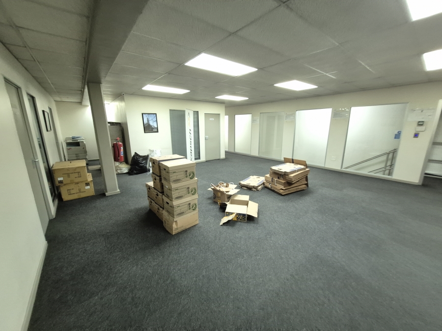 To Let commercial Property for Rent in Sunnyrock Gauteng