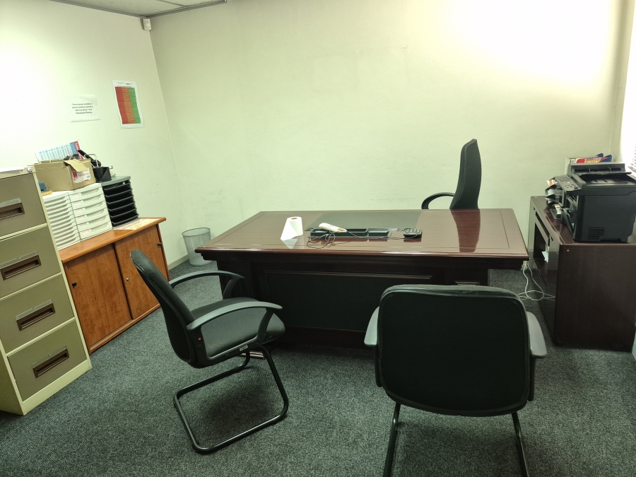 To Let commercial Property for Rent in Sunnyrock Gauteng