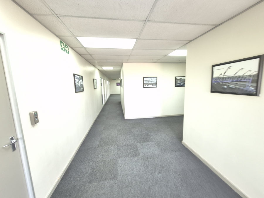 To Let commercial Property for Rent in Sunnyrock Gauteng