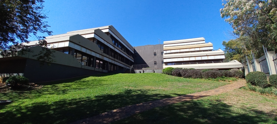 To Let commercial Property for Rent in Bedfordview Gauteng