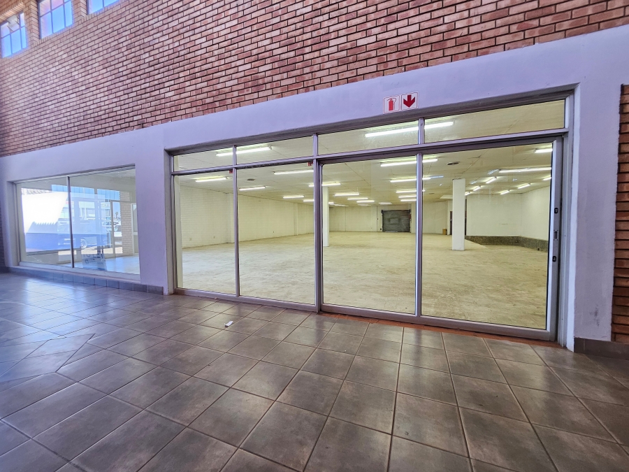 To Let commercial Property for Rent in Rosslyn Gauteng