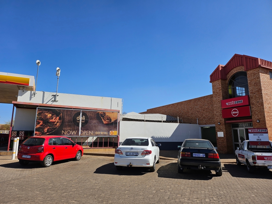 To Let commercial Property for Rent in Rosslyn Gauteng