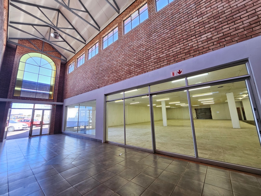 To Let commercial Property for Rent in Rosslyn Gauteng
