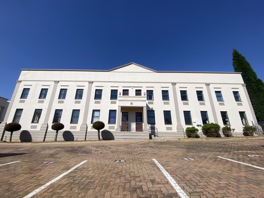 To Let commercial Property for Rent in Randjespark Gauteng