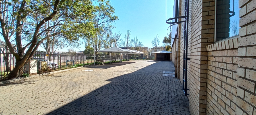 Commercial Property for Sale in Spartan Gauteng