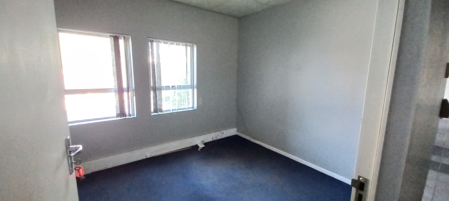Commercial Property for Sale in Spartan Gauteng