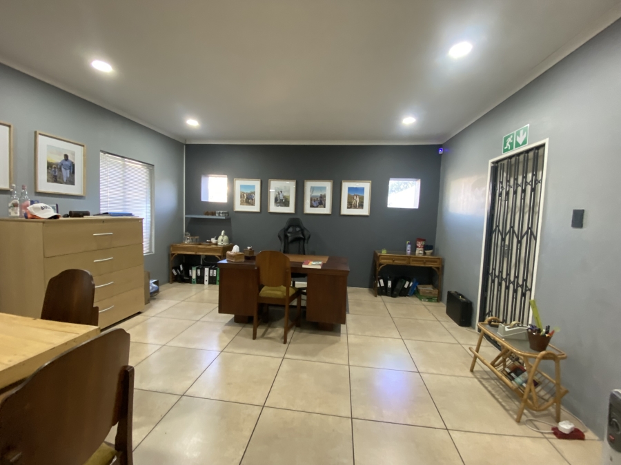 Commercial Property for Sale in Longmeadow Gauteng