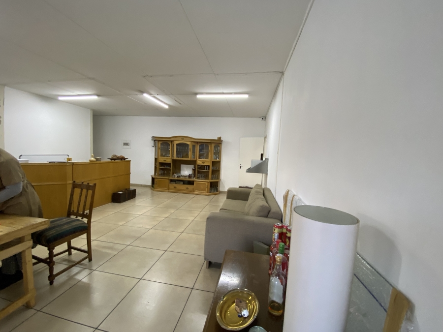 Commercial Property for Sale in Longmeadow Gauteng