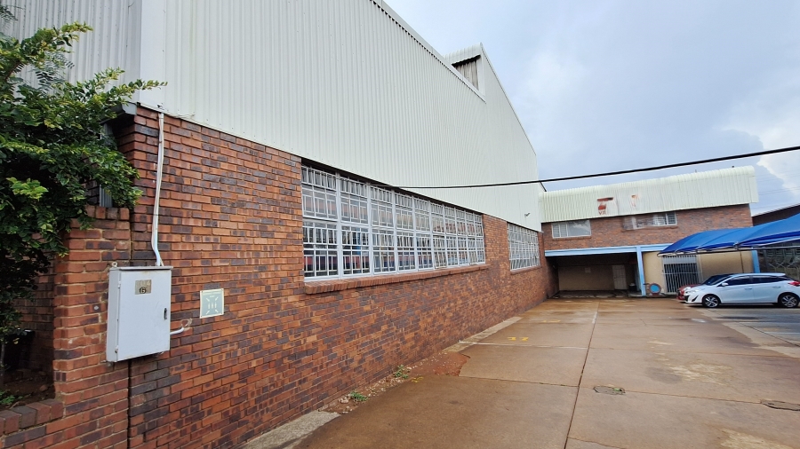 To Let commercial Property for Rent in Robertville Gauteng