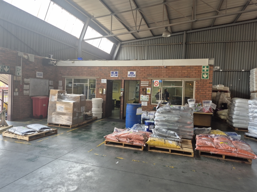 To Let commercial Property for Rent in Meadowdale Gauteng