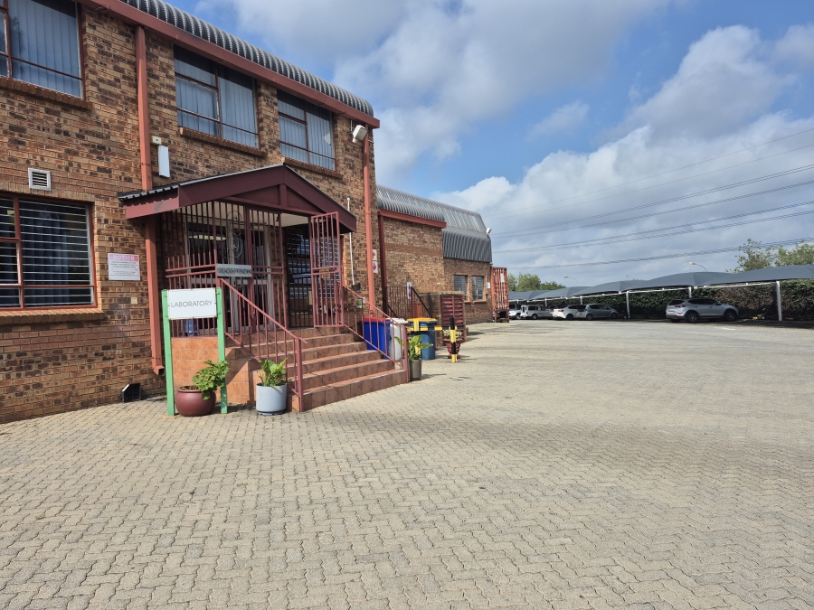 To Let commercial Property for Rent in Meadowdale Gauteng
