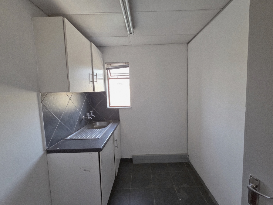 To Let commercial Property for Rent in Samrand Business Park Gauteng