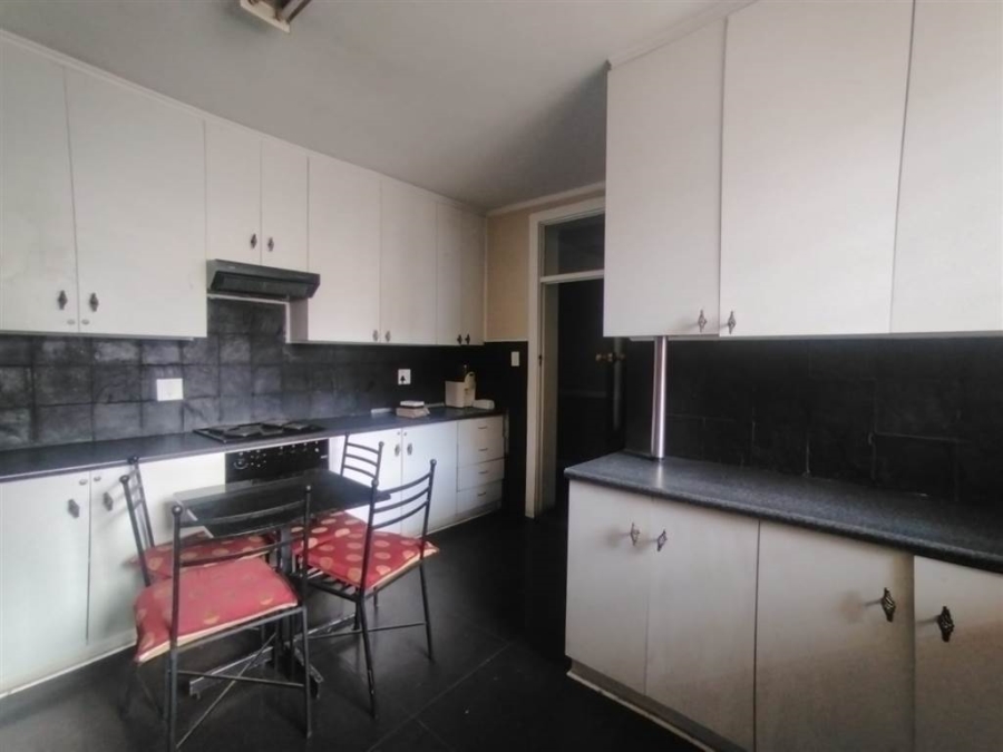 To Let commercial Property for Rent in Houghton Estate Gauteng