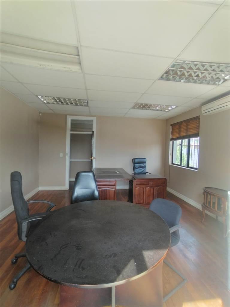 To Let commercial Property for Rent in Houghton Estate Gauteng