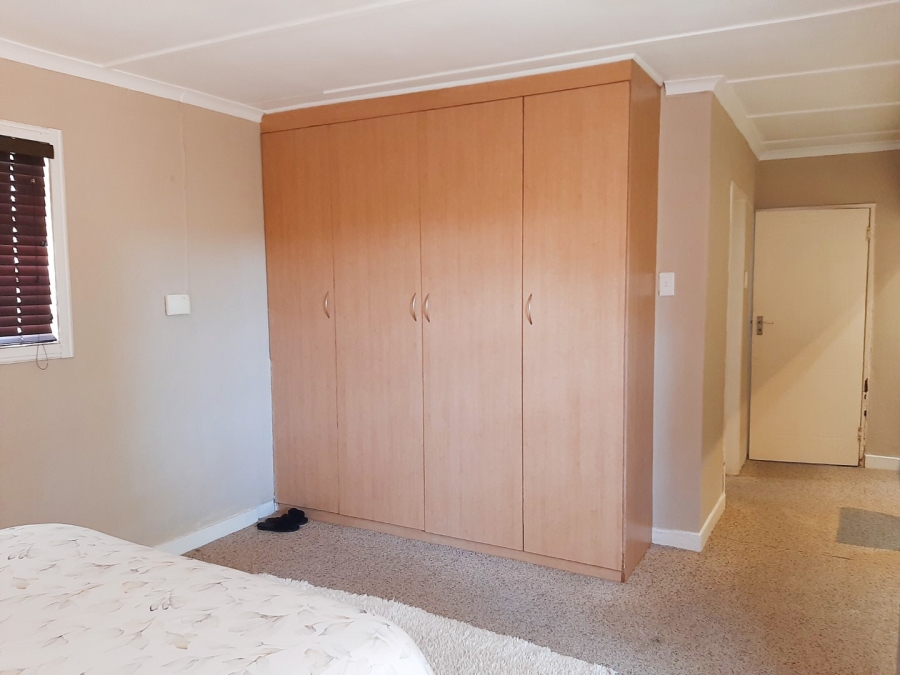 3 Bedroom Property for Sale in Orange Grove Gauteng