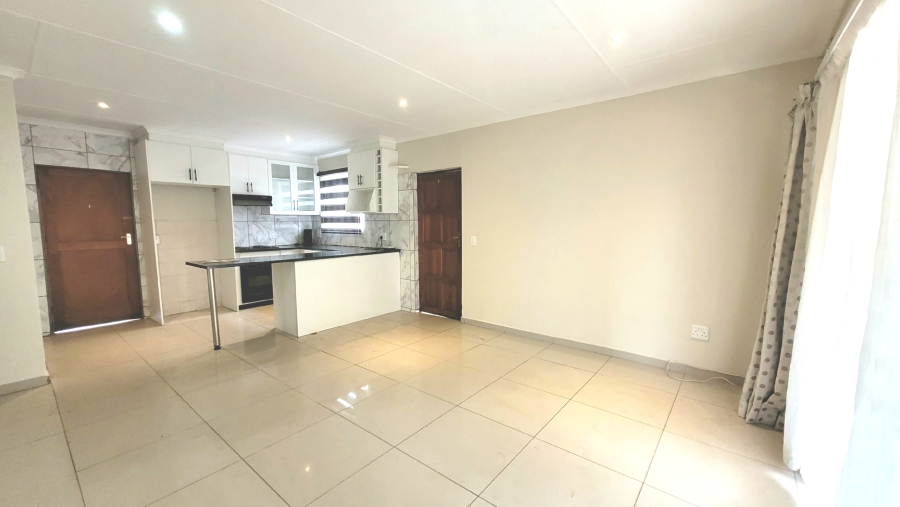 To Let 3 Bedroom Property for Rent in The Reeds Gauteng