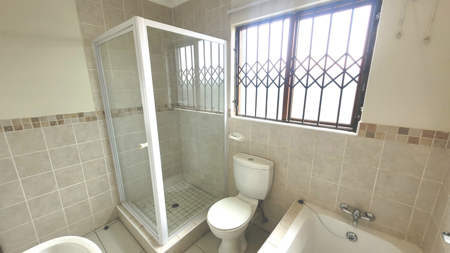 To Let 3 Bedroom Property for Rent in The Reeds Gauteng