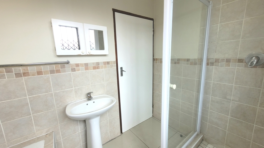 To Let 3 Bedroom Property for Rent in The Reeds Gauteng