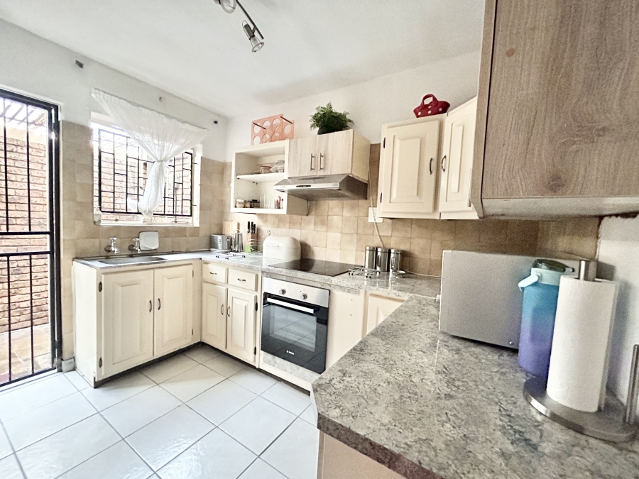 To Let 3 Bedroom Property for Rent in Silverton Gauteng