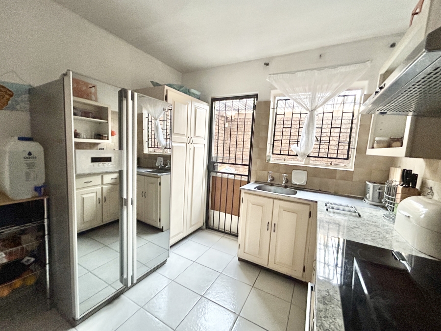 To Let 3 Bedroom Property for Rent in Silverton Gauteng