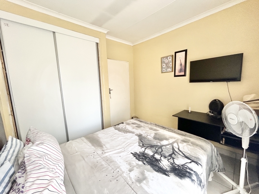 To Let 3 Bedroom Property for Rent in Silverton Gauteng