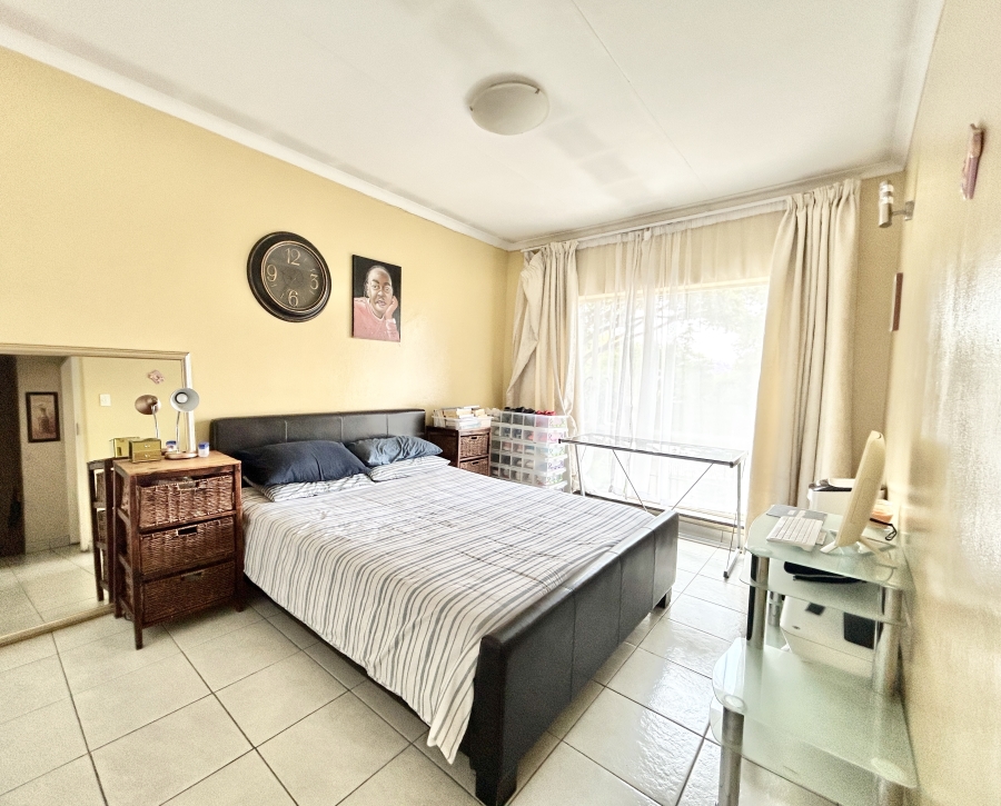 To Let 3 Bedroom Property for Rent in Silverton Gauteng