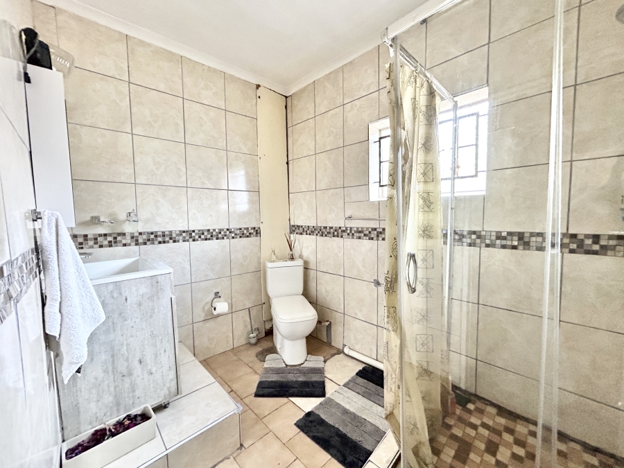 To Let 3 Bedroom Property for Rent in Silverton Gauteng