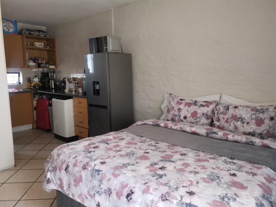 1 Bedroom Property for Sale in Philip Nel Park Gauteng