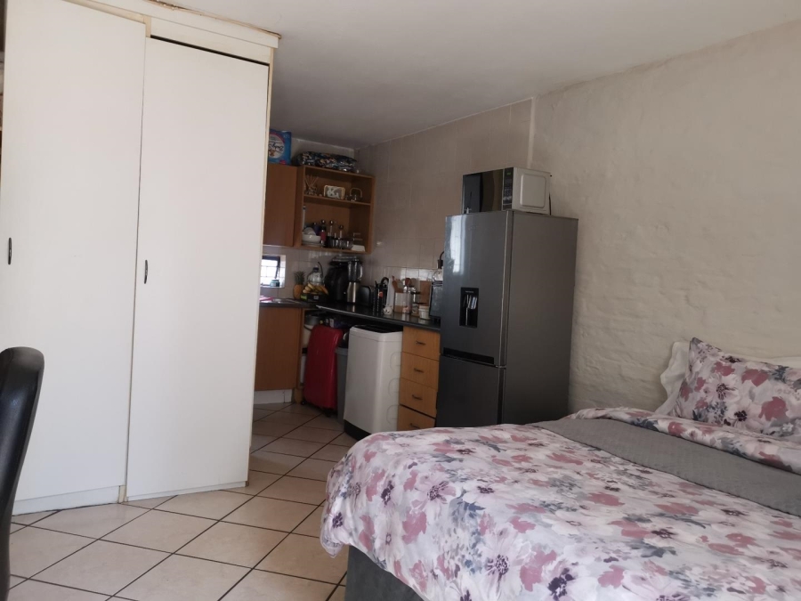 1 Bedroom Property for Sale in Philip Nel Park Gauteng