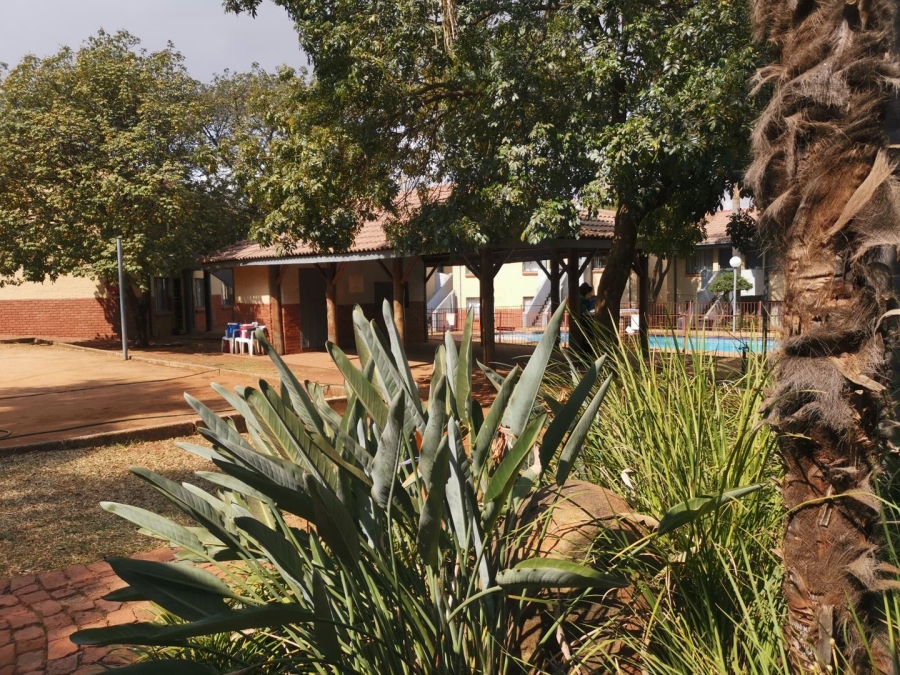 1 Bedroom Property for Sale in Philip Nel Park Gauteng