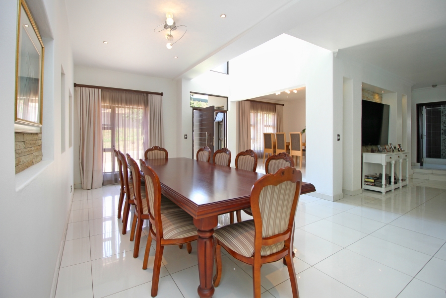 4 Bedroom Property for Sale in Waterfall Country Village Gauteng