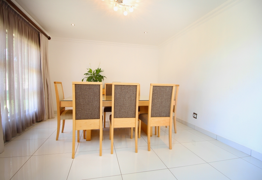 4 Bedroom Property for Sale in Waterfall Country Village Gauteng