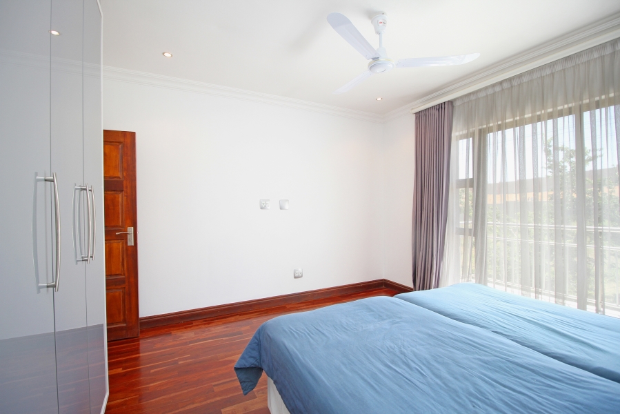 4 Bedroom Property for Sale in Waterfall Country Village Gauteng
