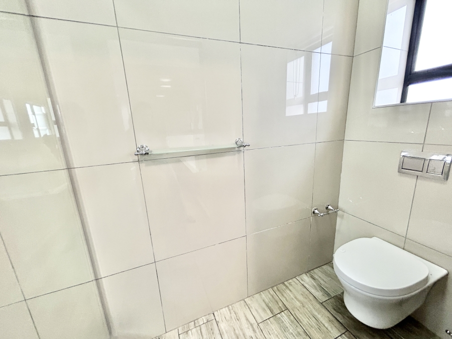 To Let 4 Bedroom Property for Rent in Midstream Estate Gauteng