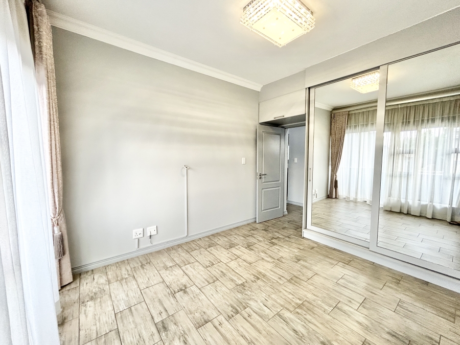 To Let 4 Bedroom Property for Rent in Midstream Estate Gauteng